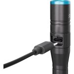 Detail USB-C konektoru pro nabíjení svítilny Hazet s ochranou IP44 – HA272853