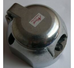 Zásuvka k přívěsu