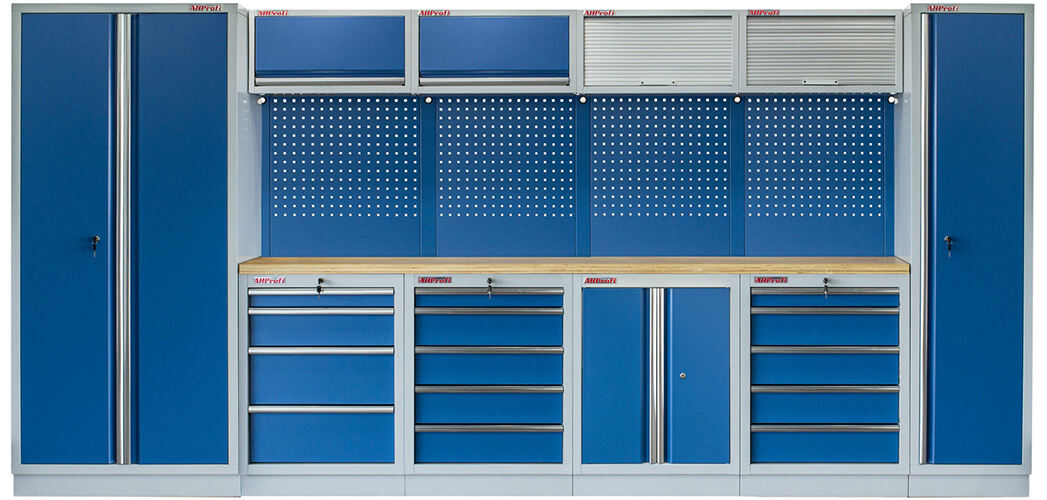 Sestava 21 ks dílenského nábytku PROFI BLUE s dřevěnou pracovní deskou Sestava 21 ks dílenského nábytku PROFI BLUE s dřevěnou pracovní deskou