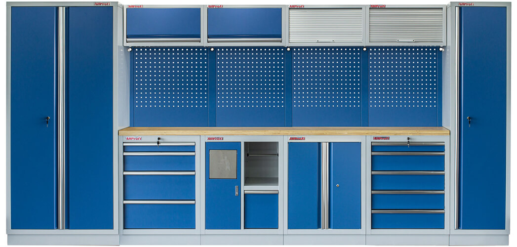 Sestava 21 ks dílenského nábytku PROFI BLUE s dřevěnou pracovní deskou Sestava 21 ks dílenského nábytku PROFI BLUE s dřevěnou pracovní deskou
