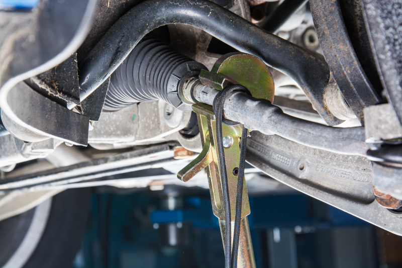Indukční ohřívač při použití na mechanickou část podvozku